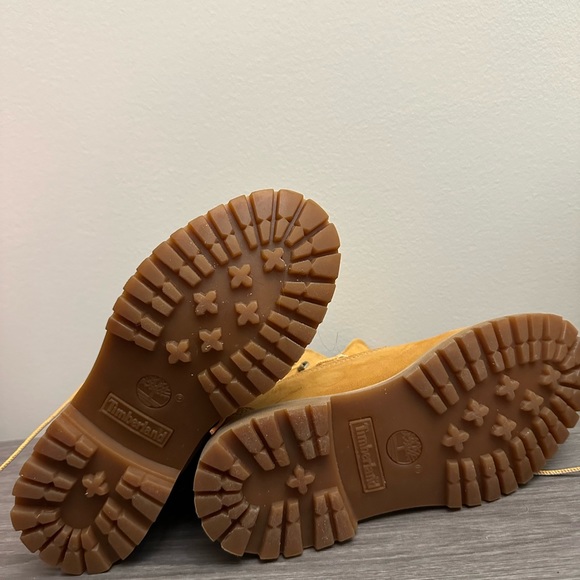 Women’s Timberland Fleece Boots - Waterproof - Picture 4 of 4